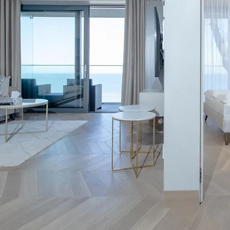 Hevenia 9 Appartement *