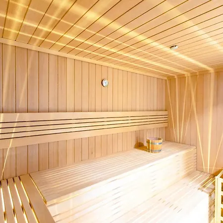 Appartement Hevenia 9 *